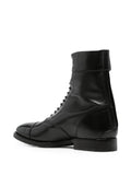Dunkelbrauner Stiefel mit mittelhohem Absatz