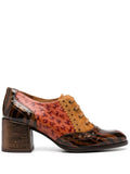 Brauner Schuh mit mittlerem Absatz – Cognac