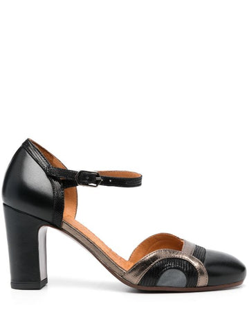 Black Heeled Shoe
