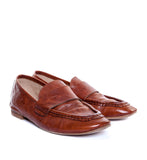 Flacher Lederschuh