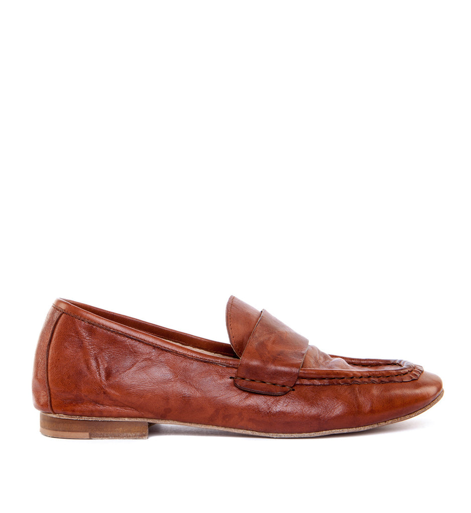 Flacher Lederschuh