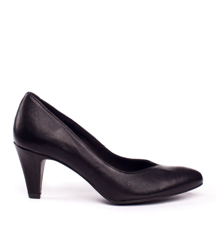 Black Heeled Shoe